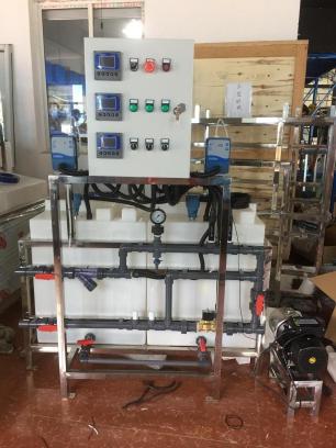 A型循環水加藥裝置