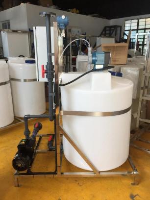 單桶單泵加藥設備