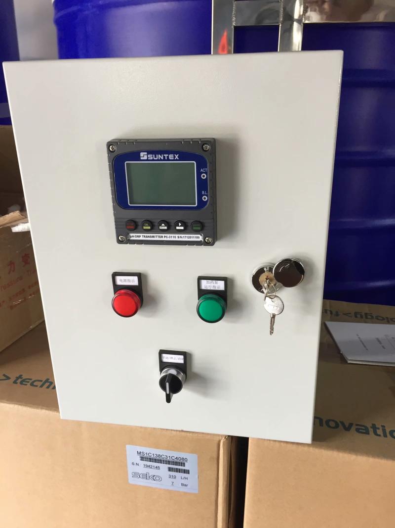 承接各類控制要求的控制箱，可防爆、防雨箱