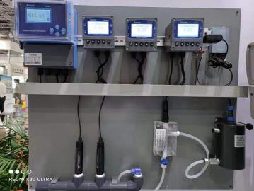 泳池五參數在線檢測儀 檢測參數： pH, ORP 余氯,濁度， 溫度