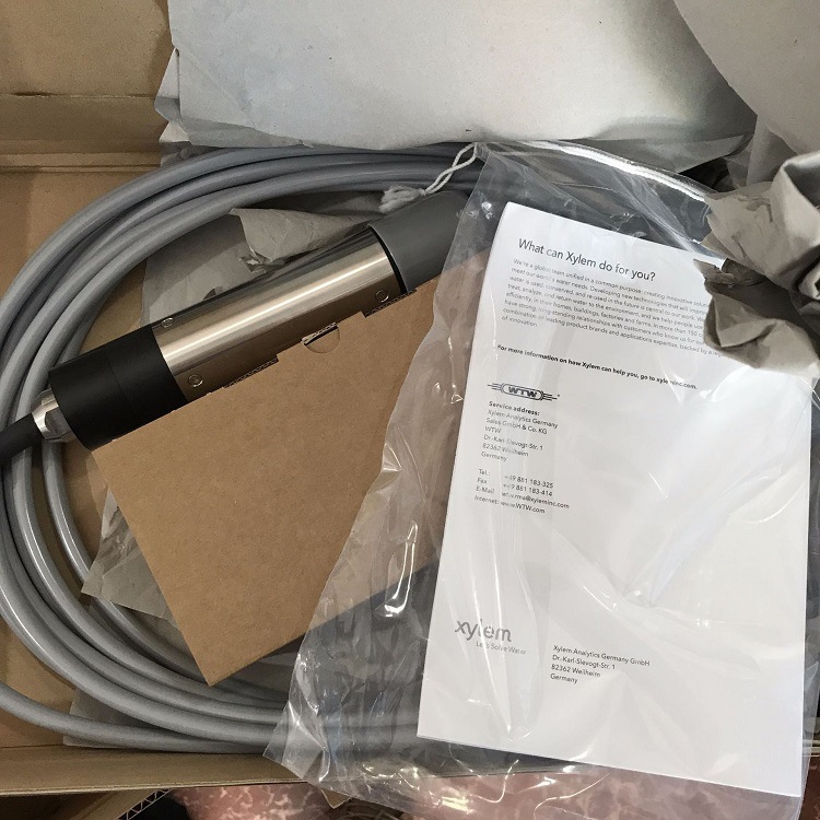 9357338069_101489207